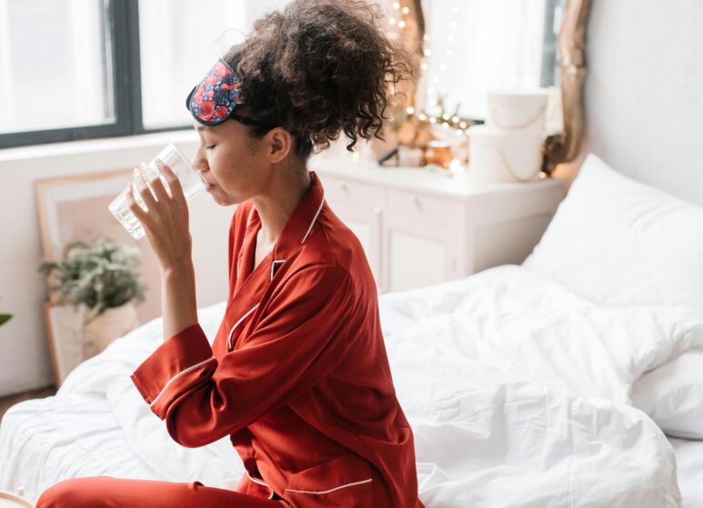 How to Start the Day With a “Soft Morning”—and Why It Matters for Your Mood, Hormones, and Focus